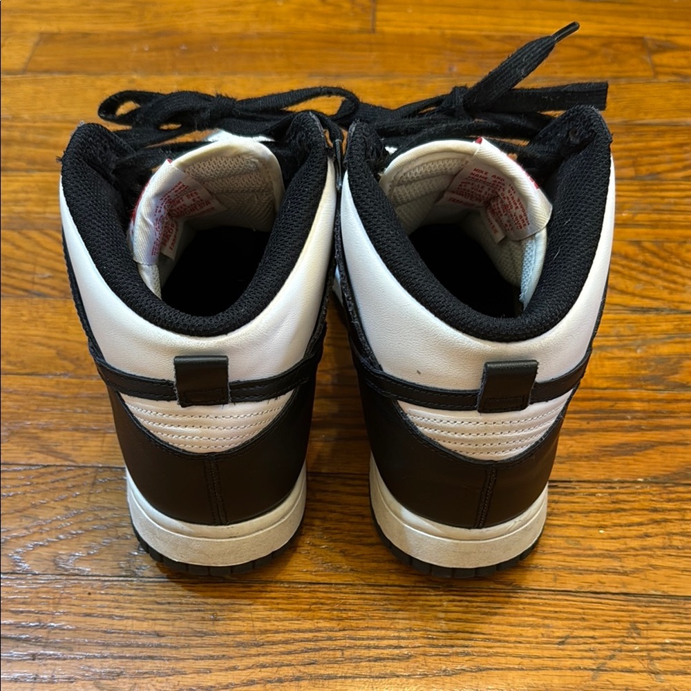 Nike Panda Dunks - image 4